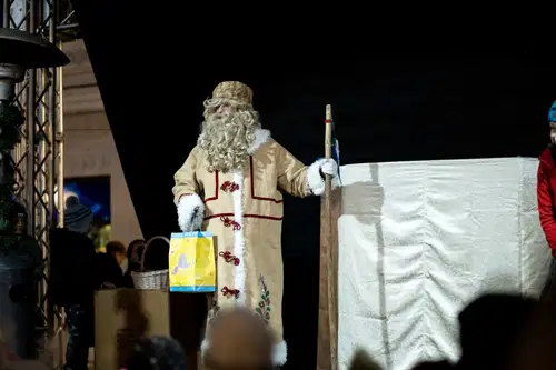 V Slovenj Gradcu bodo najmlajši zaključili leto z otroško predstavo. Obiskal jih bo tudi Dedek Mraz