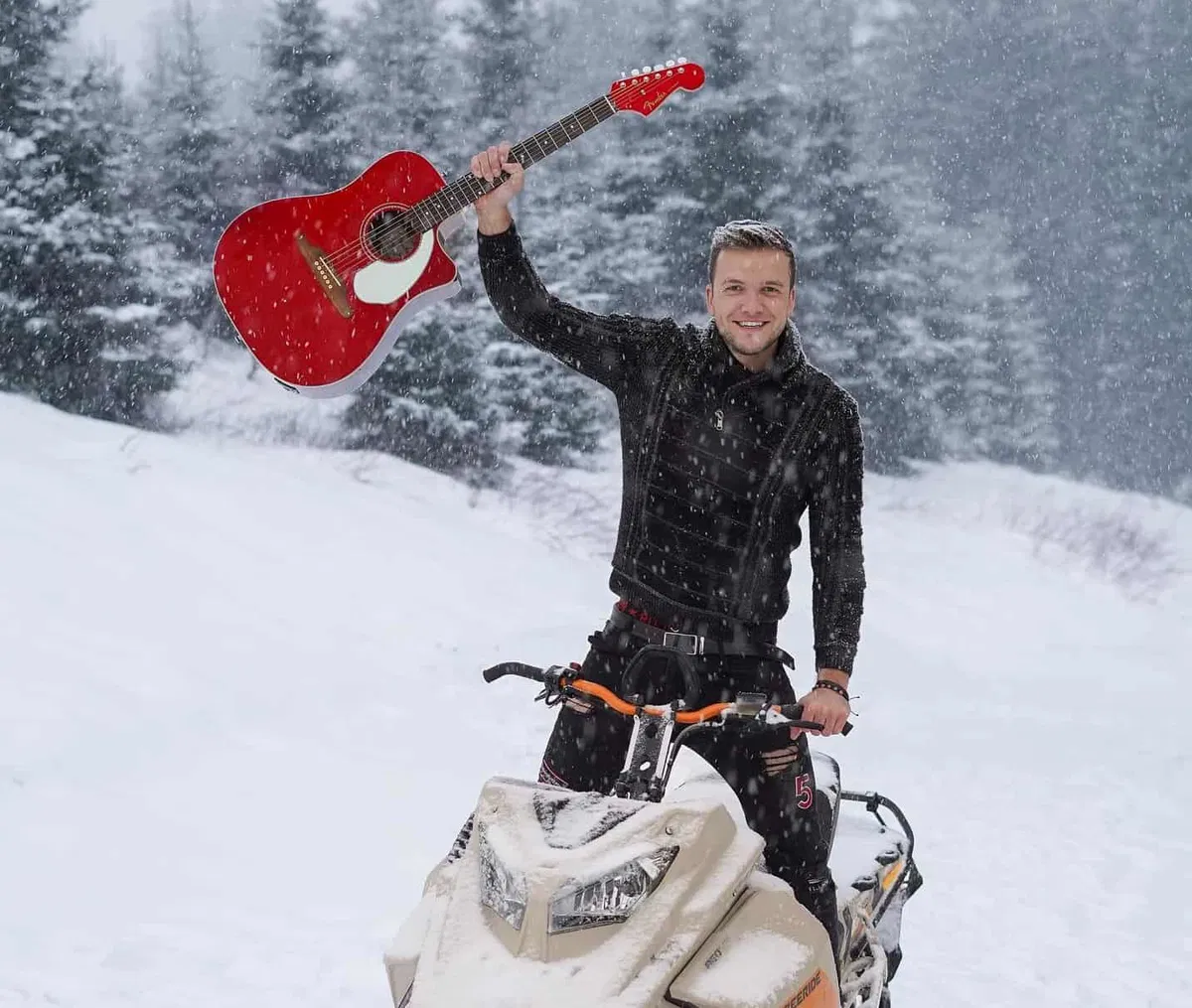 To soboto vas čaka na Kopah "final skijaški party", prihajata Luka Basi in Colonia