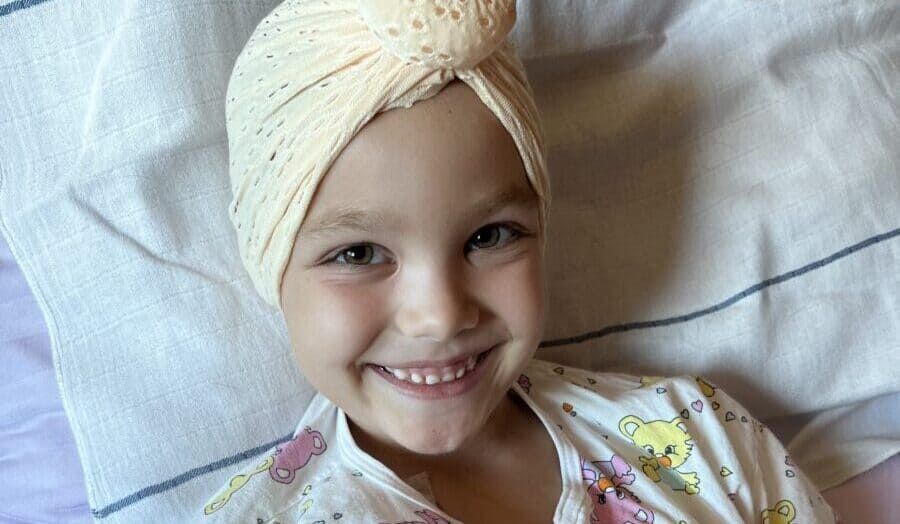 To je najbolj brana novica v letu 2022: Zgodba šestletne borke Elly s Prevalj