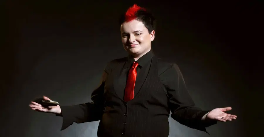 Danes doza smeha na Ravnah