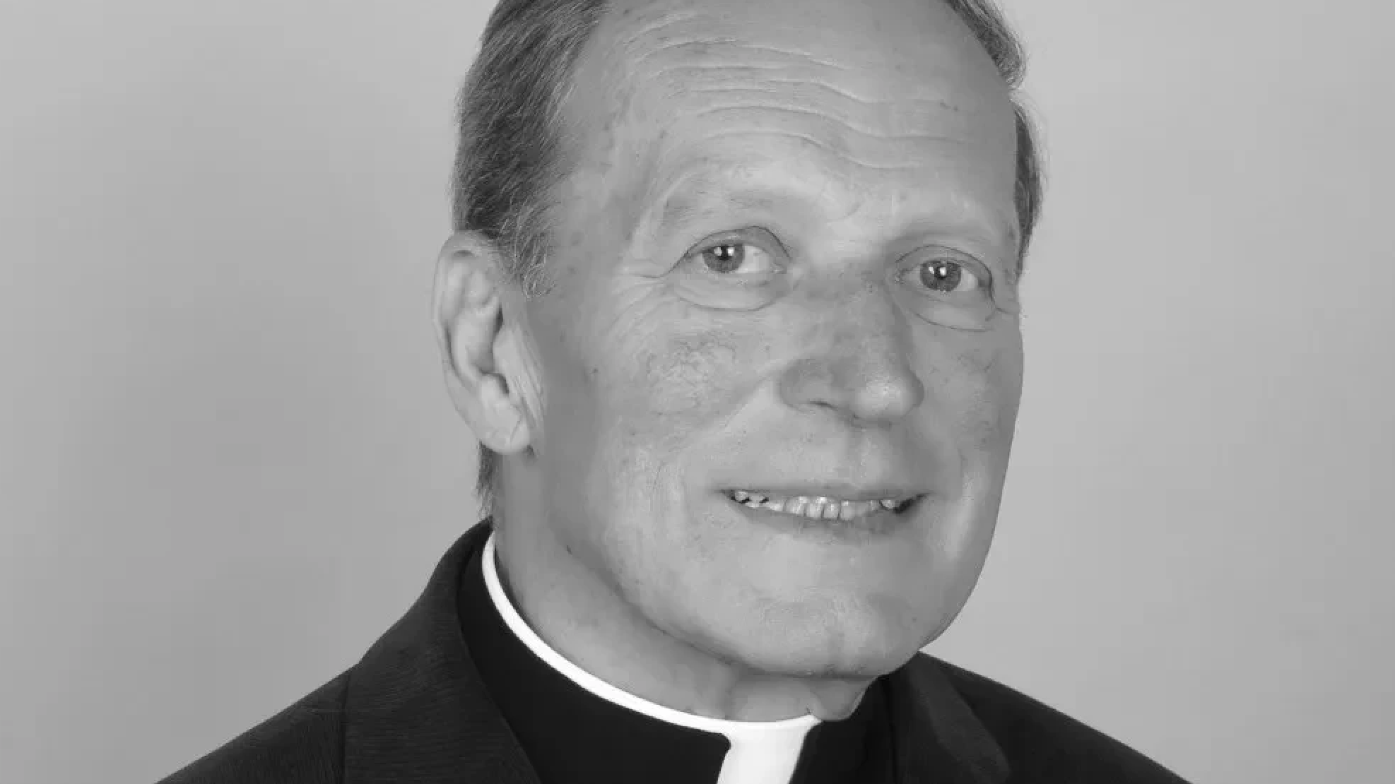 Umrl je duhovnik Anton Štekl