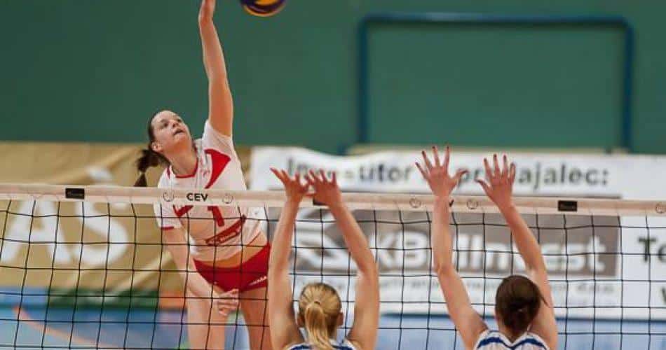 Koroška odbojkarica Iza Mlakar že zmagala po vrnitvi