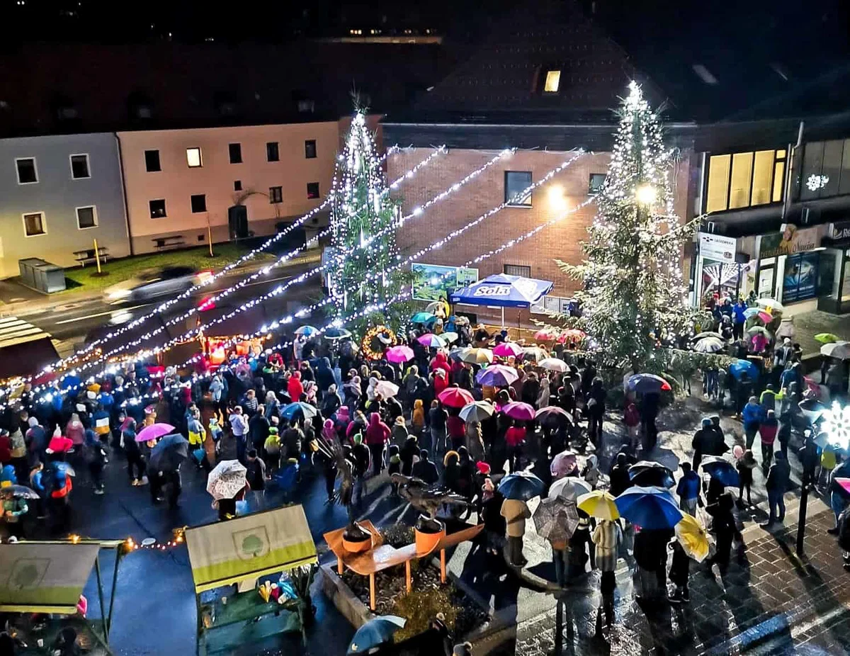 Čarobni december na Ravnah tudi v tednu pred božičem