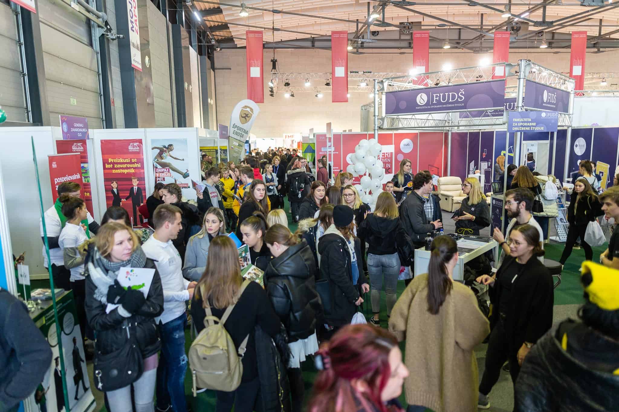 Ne veste kakšen poklic si izbrati? Na enem mestu zbrana izobraževanja in zaposlovalci