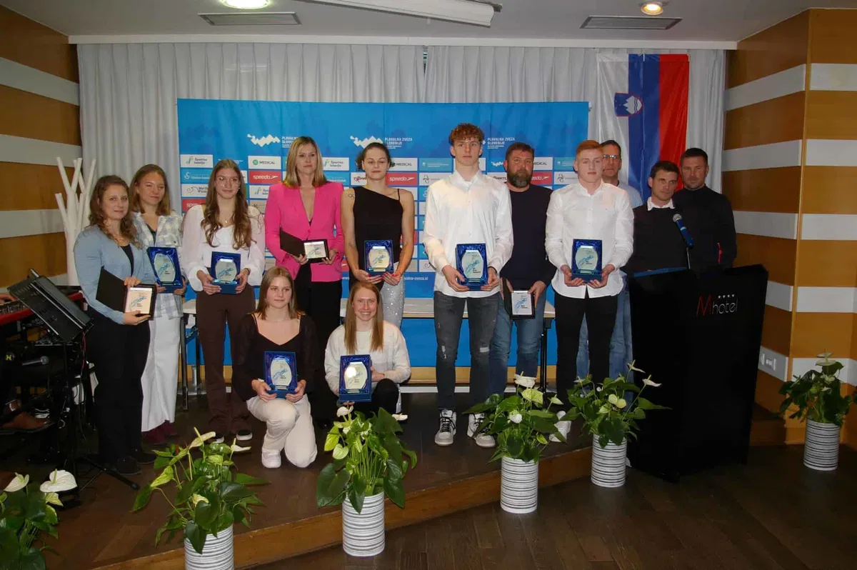 Plavalca leta 2022 sta Katja Fain in Peter John Stevens. Med najboljšimi tudi Hana Sekuti in Nija Gerdej iz Fužinarja