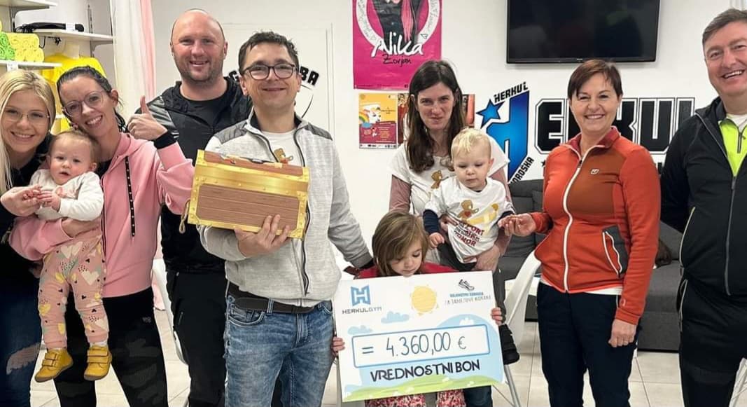 Še ena lepa dobrodelna zgodba za Janezove korake. Zgodila se je na Prevaljah