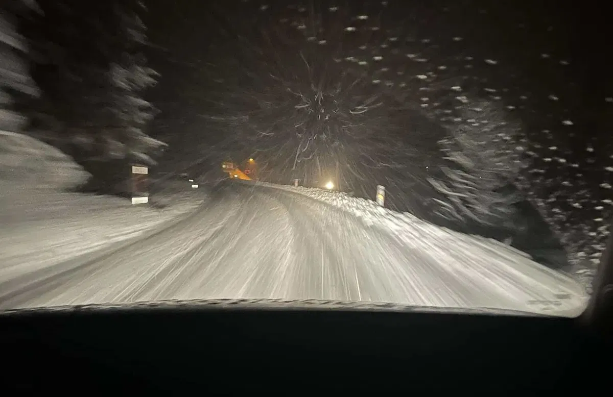 Razmere na koroških cestah, ponedeljek, 23. januar 2023