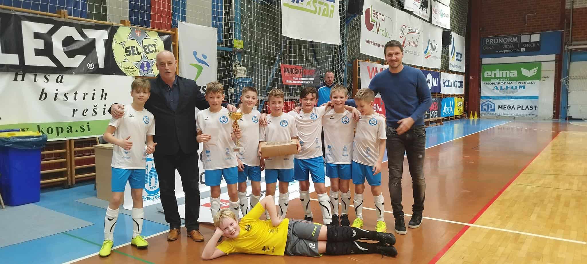 Za pokal MO Slovenj Gradec je danes potekal  prvi tovrstni turnir mladih nogometašev