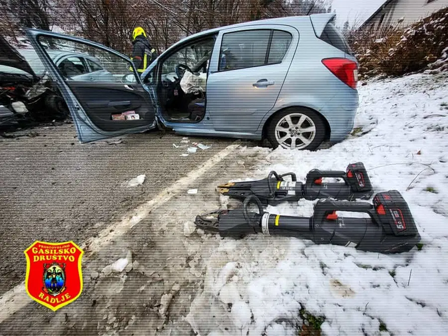 Pestro jutro in dopoldne so imeli tudi gasilci na cestah po Dravski dolini