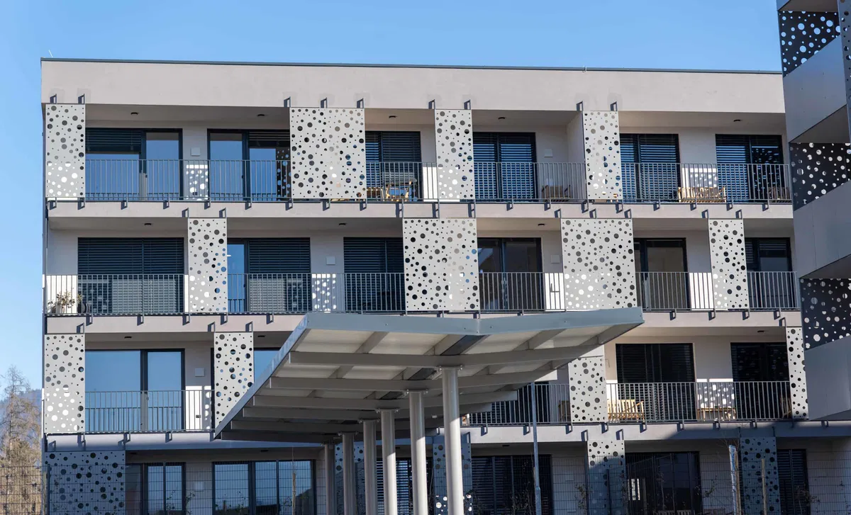 Oskrbovana stanovanja v Slovenj Gradcu dobila prve stanovalce