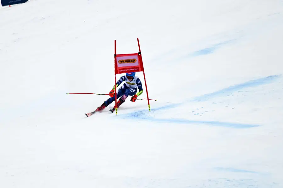 V boj za medalje v obliki snežink na smuku tudi trije Slovenci