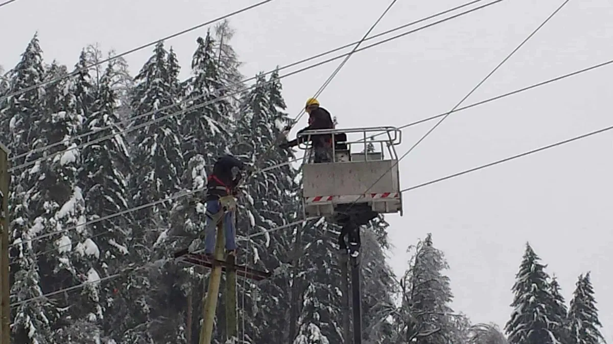 Na Koroškem okoli 1000 odjemalcev brez električne energije