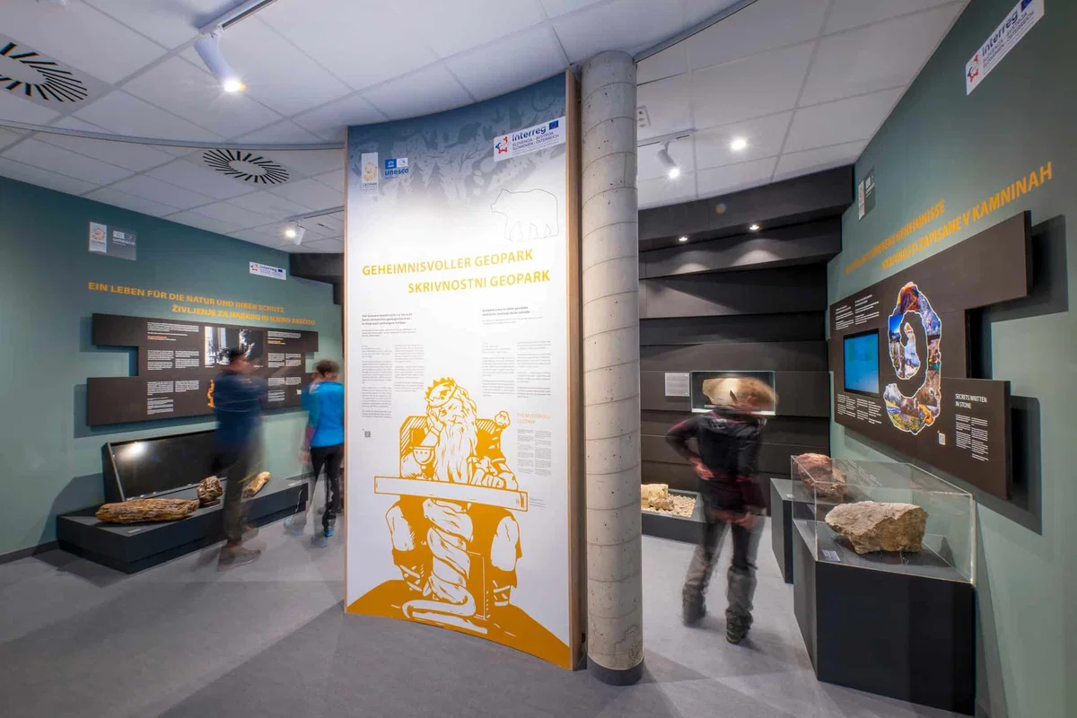 Danes je potekala otvoritev Centra za obiskovalce Karavanke UNESCO Globalnega Geoparka