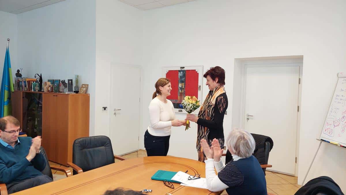 Nova predsednica Društva KMC Uršula Vezonik uradno prevzela funkcijo