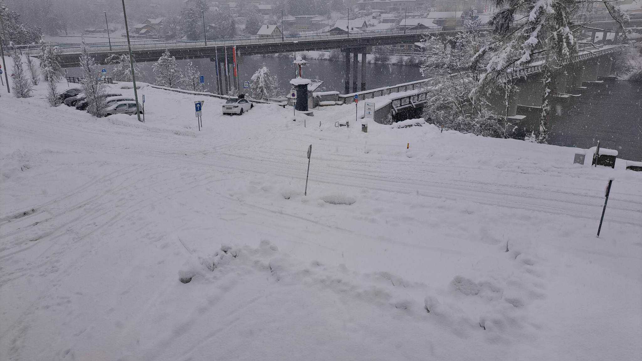 Civilna zaščita Dravograd priporočila zaprtje Podružnične šole Ojstrica