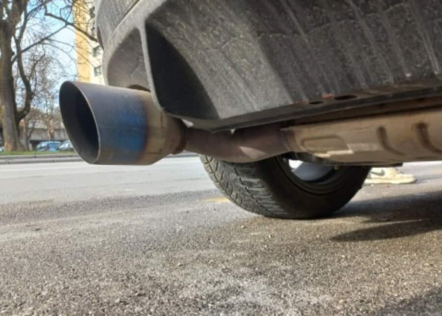 Celjski policisti ustavili voznika začetnika s tehnično neustreznim vozilom