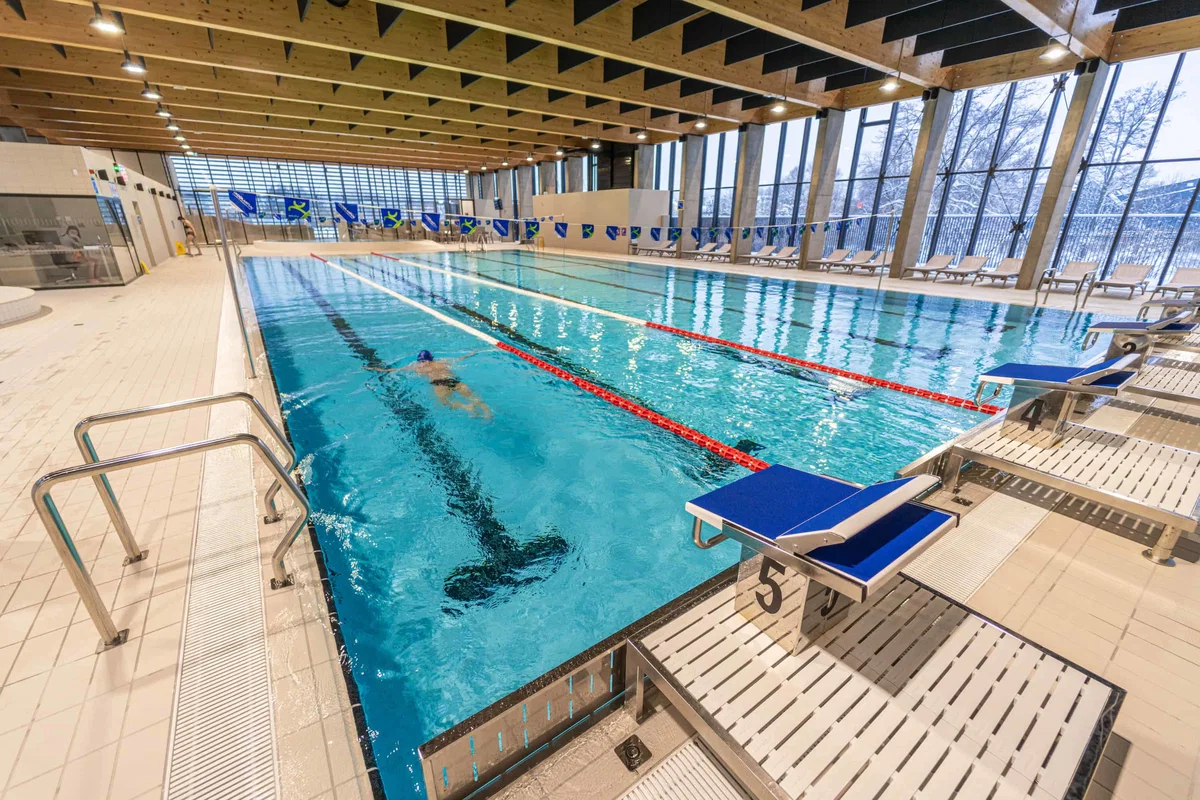 Iz Mo Slovenj Gradec so sporočili, da bo med počitnicami na bazen vozil brezplačni Aquabus