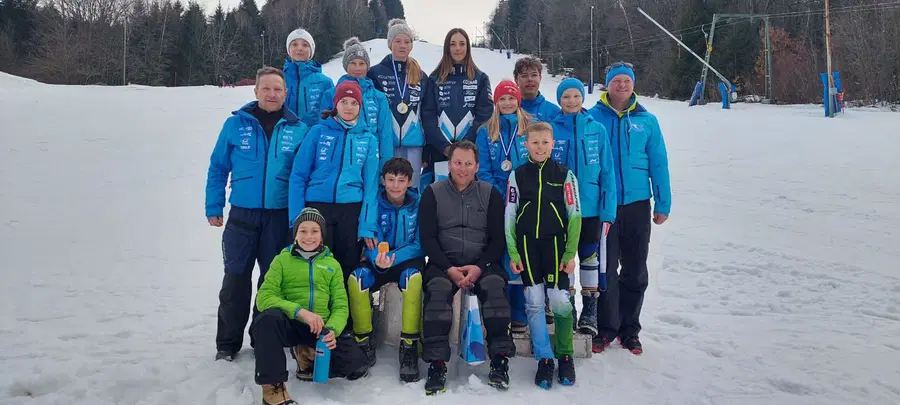 Alpski smučarski klub Fužinar slavil na domačem terenu