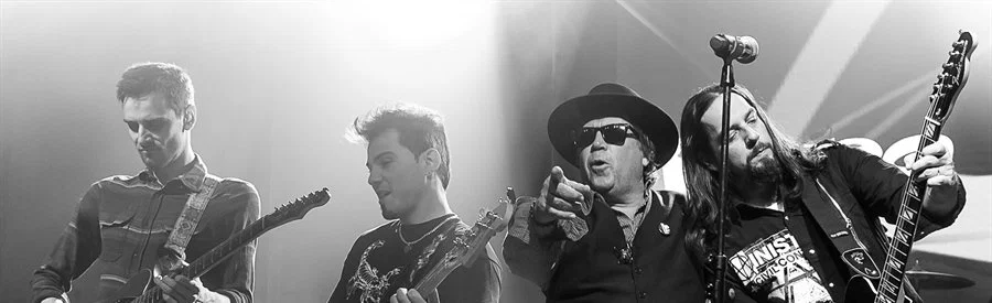 Glasbeni abonma prinaša na Ravne Pera Lovšina in Španske borce