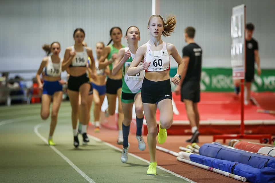 Zmaga Ana Vita Verneker v teku na 1000 metrov