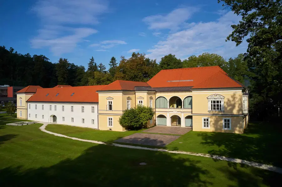 Tudi Koroška osrednja knjižnica dr. Franca Sušnika ta teden posveča kulturnemu prazniku