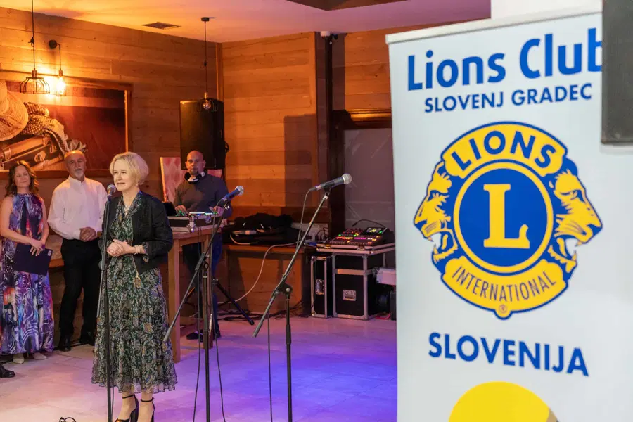 Sinoči smo bili prisotni na 24. tradicionalnem dobrodelnem plesu Lions kluba Slovenj Gradec