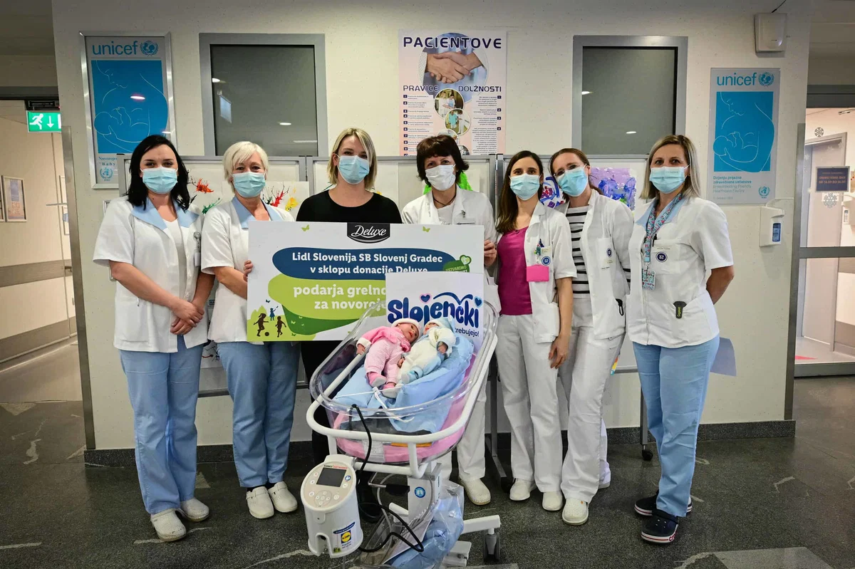 Lidl Slovenija Porodnišnici Slovenj Gradec podaril grelno gnezdece