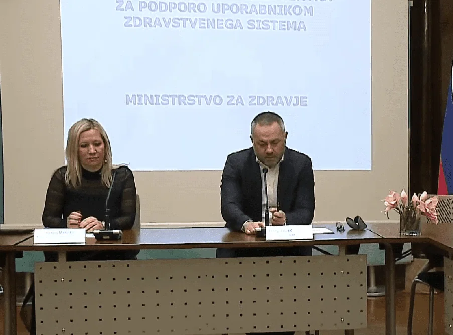 Ministrstvo v sredo vzpostavlja nacionalni klicni center za pomoč uporabnikom zdravstvenega sistema