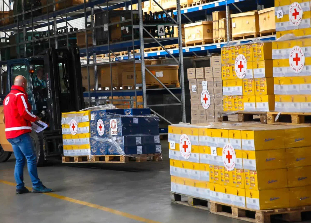 <strong>Pomoč Rdečega križa Slovenije v letu od pričetka oboroženega spopada v Ukrajini</strong>