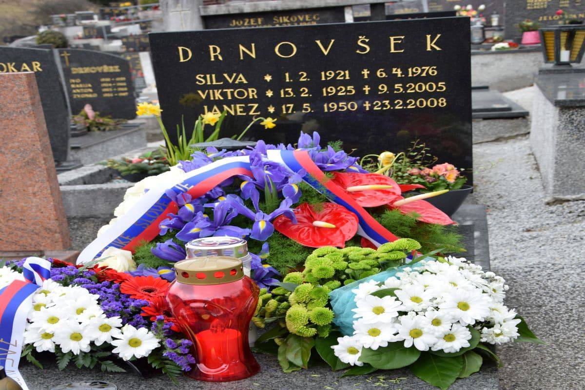 Mineva 15 let od smrti Janeza Drnovška