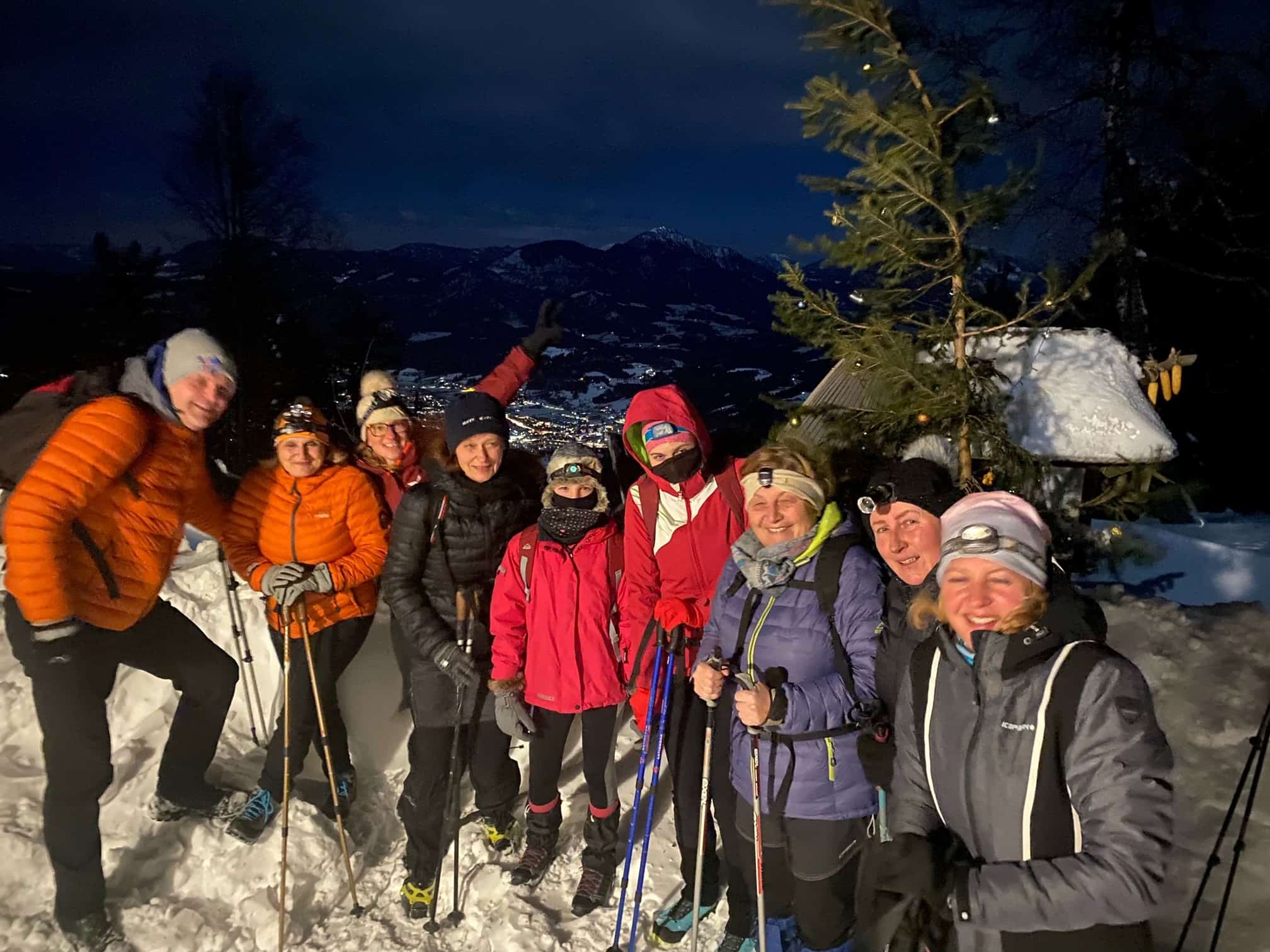 Na nočni pohod ob polni luni so se podali člani Športnega društva Sele Vrhe