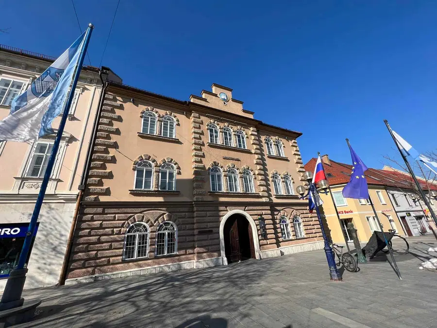 Nova direktorica KGLU Petra Čeh: O dediščini Karla Pečka intenzivno razmišljamo