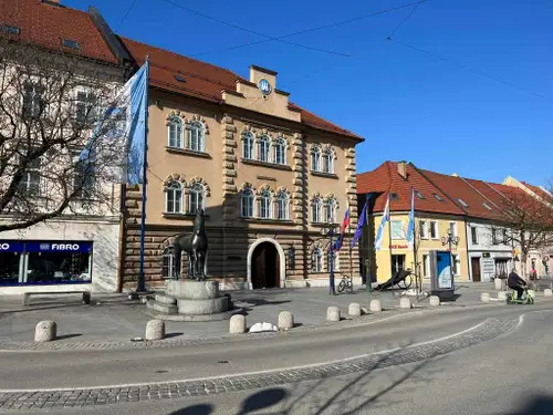 Ta teden pestro dogajanje v Koroškem pokrajinskem muzeju