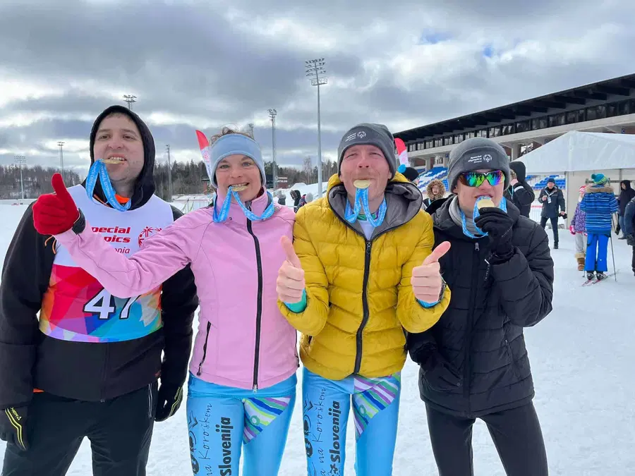 Uroš in Lili iz CUDV Črna na Koroškem sta se iz Estonije vrnila s kar štirimi medaljami