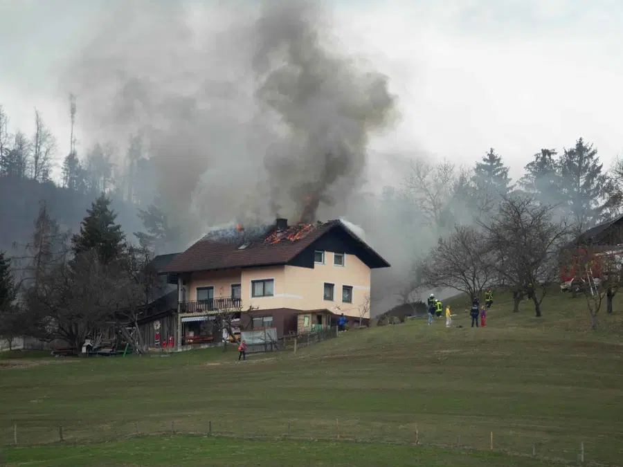 Znanih več podrobnosti včerajšnjega požara v Otiškem Vrhu
