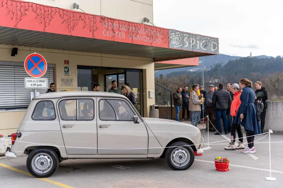 Dravograjski svetniki so potrdili nov medij Utrip Dravograda. So izjemno ponosni na družino Fratar