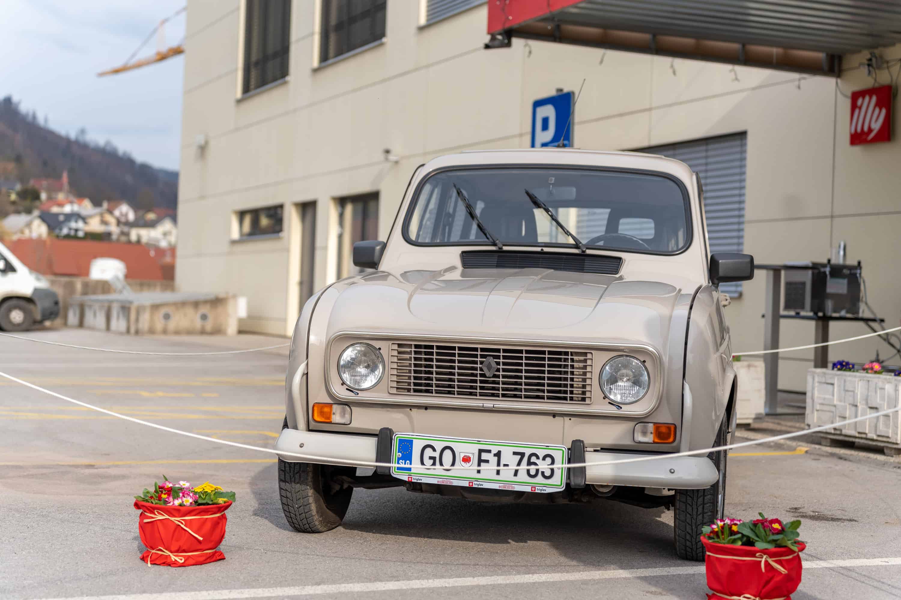 Katra Fratar podira mejnike. Še dober teden dni in dobila bo novega lastnika