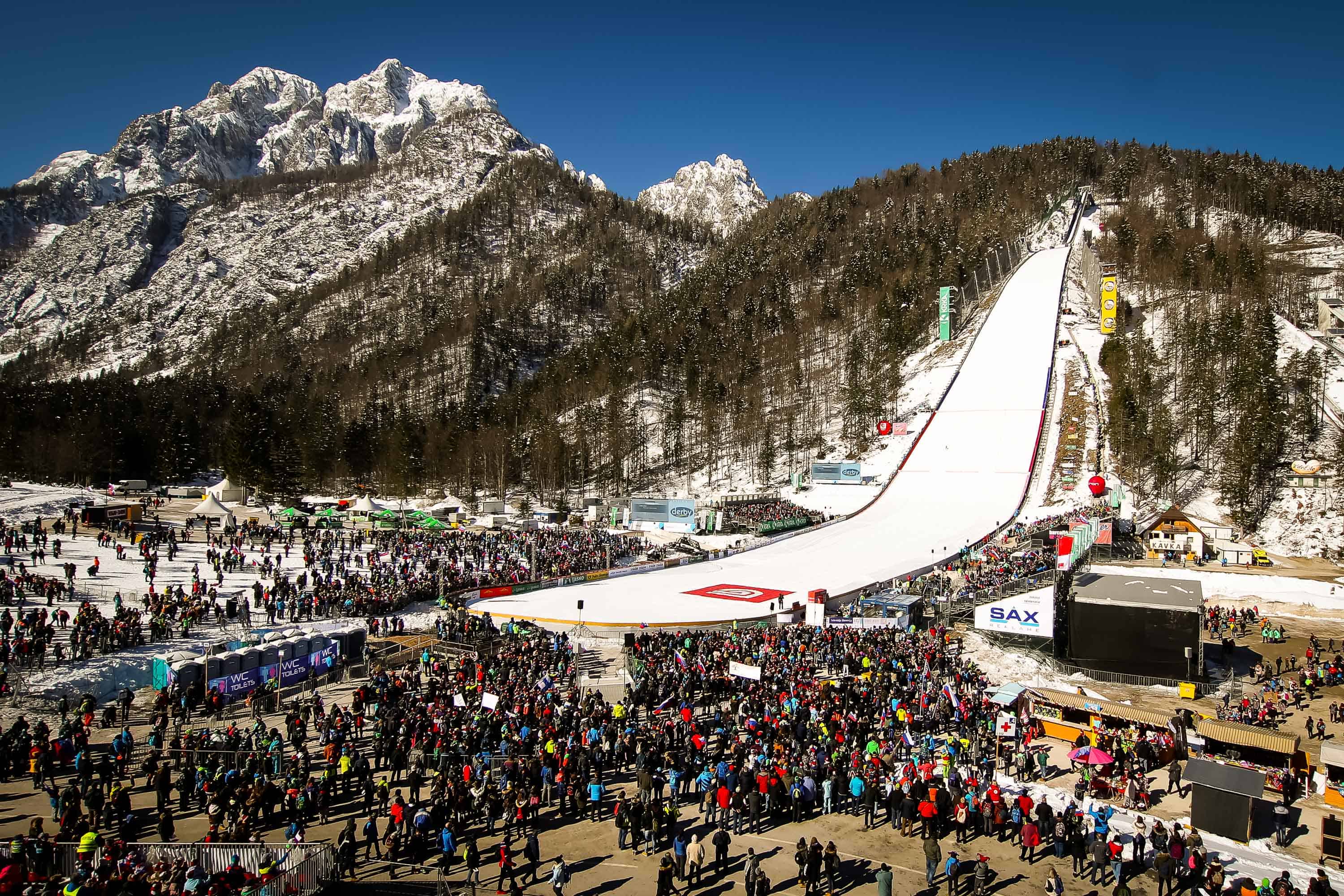 Domen Prevc dosegel 115. zmago za slovenske smučarske skoke