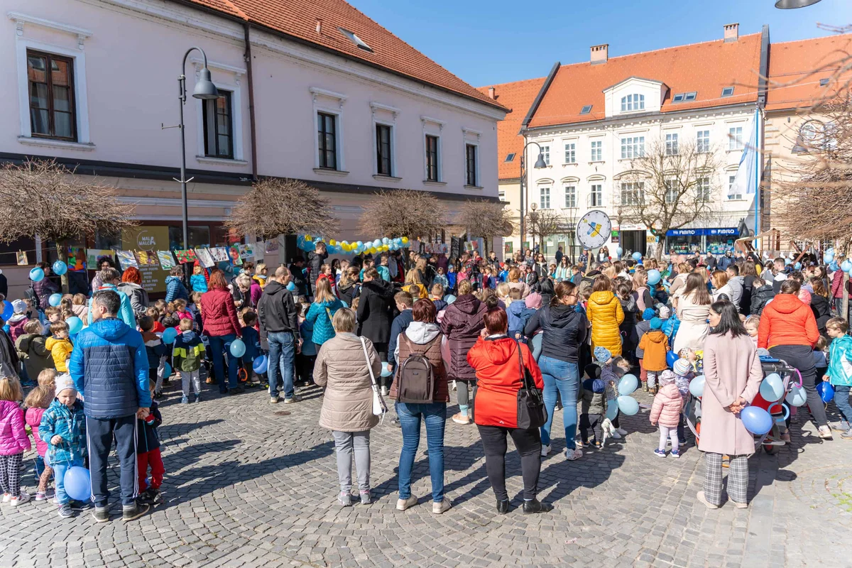 Ob svetovnem dnevu Downovega sindroma so v Slovenj Gradcu pripravili pestro dogajanje