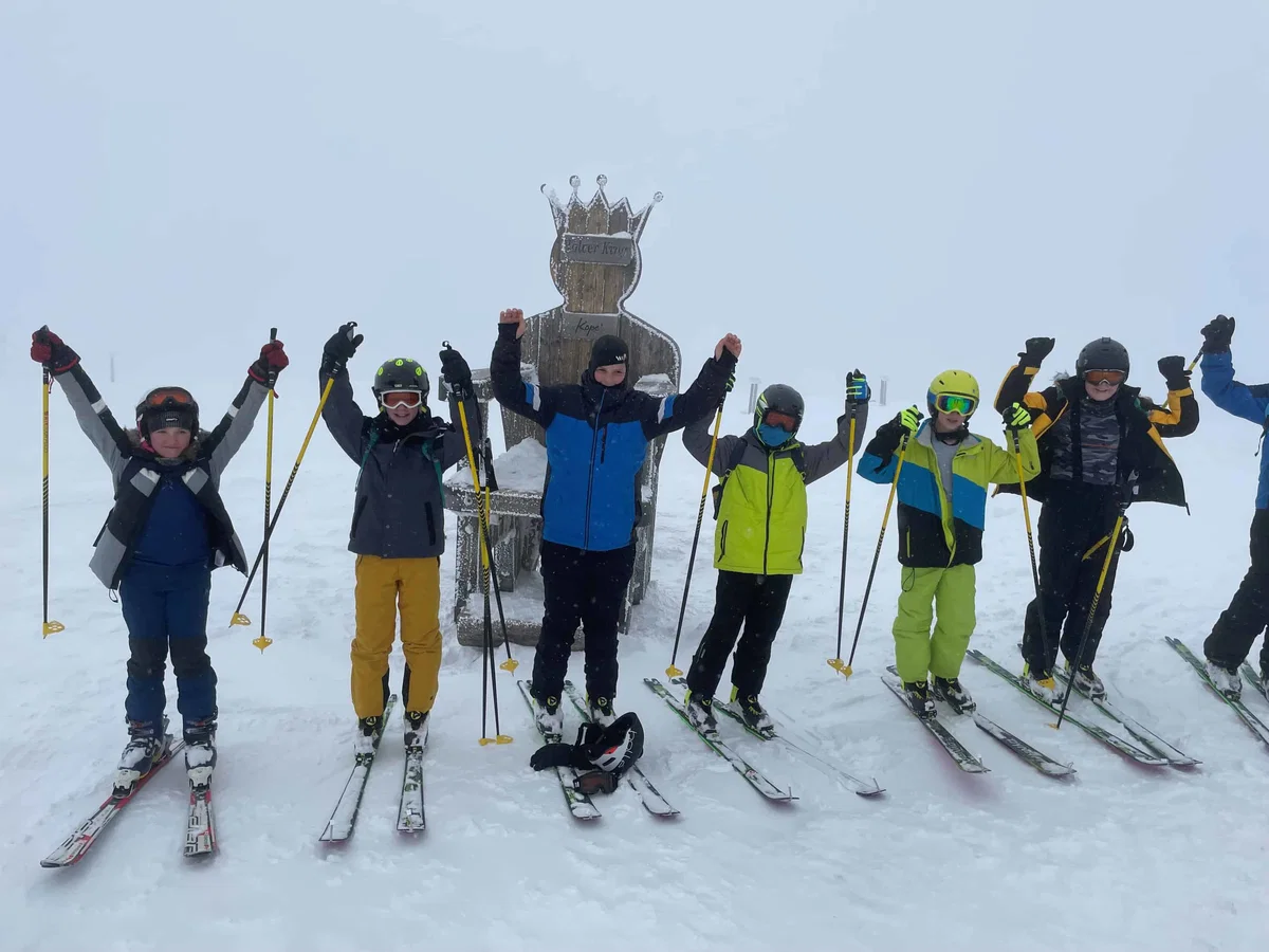 Osnovnošolci šole Podgorje so se preizkusili na turnih smučeh