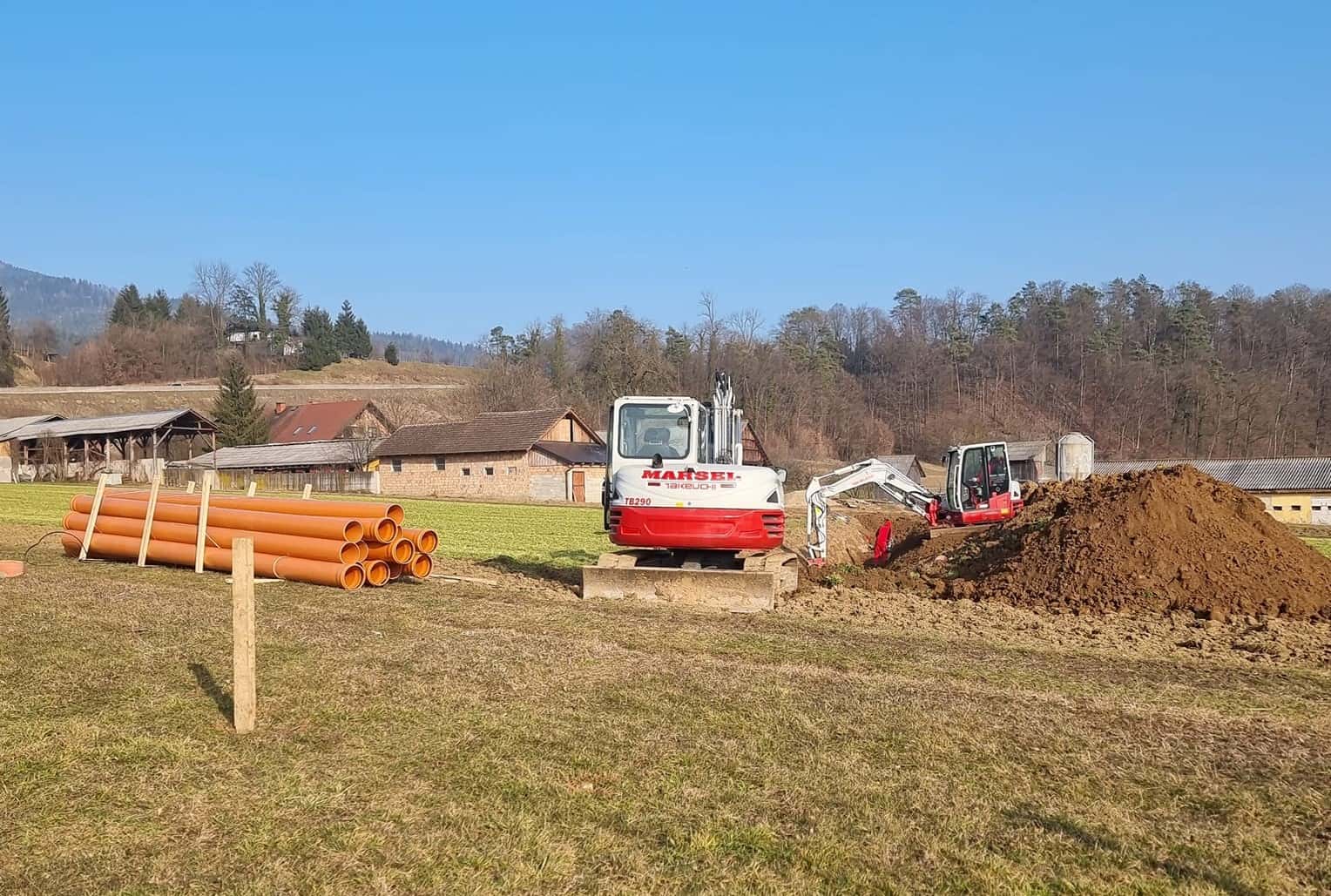 Dela na projektu urejanja kanalizacijskega omrežja na območju Radelj v polnem zamahu