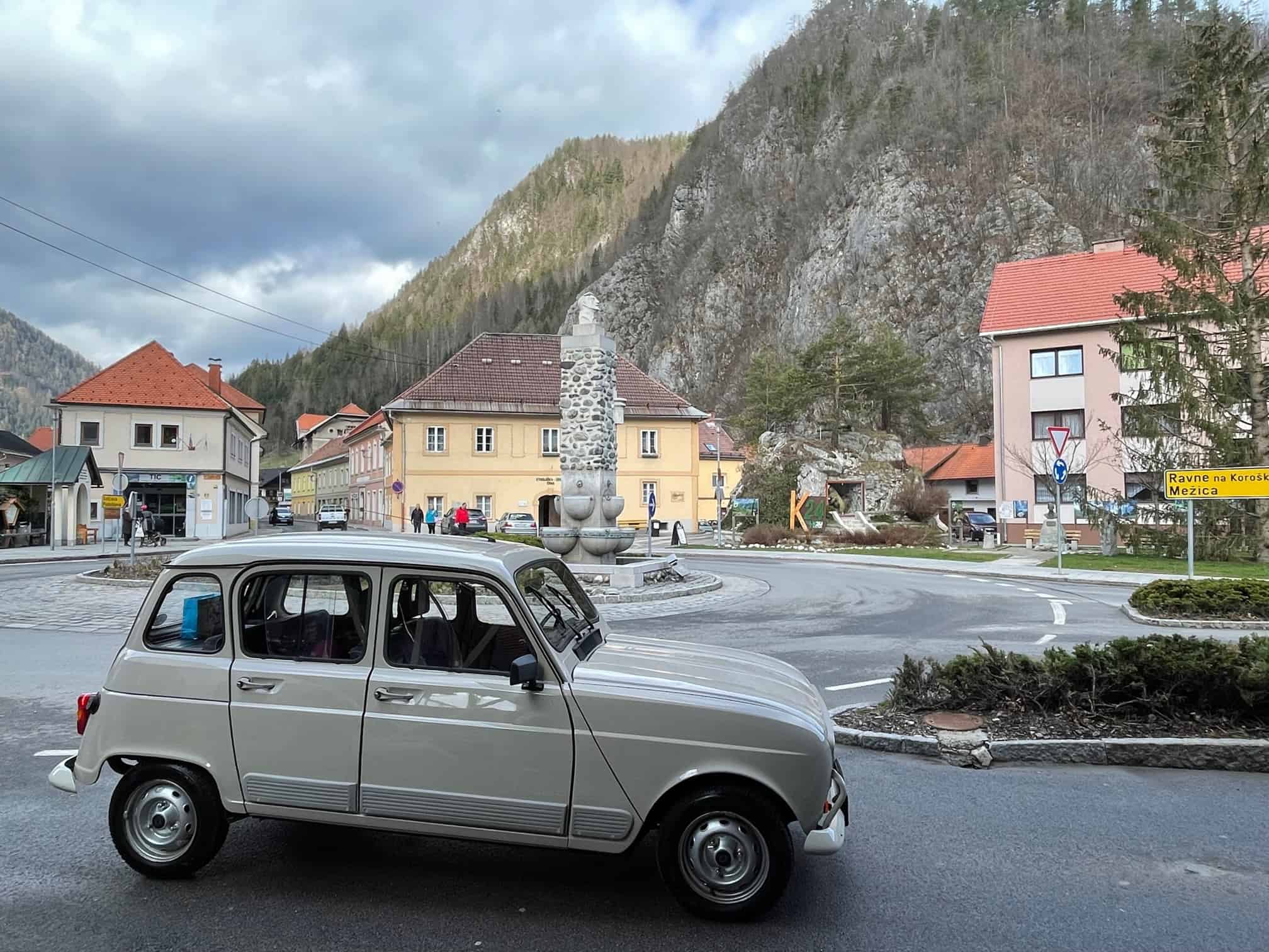 Dobrodelno katro Fratar so z odprtimi rokami sprejeli tudi v centru Črne na Koroškem