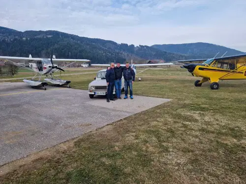 Katra Fratar ne počiva, dobrodelno nedeljsko jutro je začela na vzletišču v Libeličah