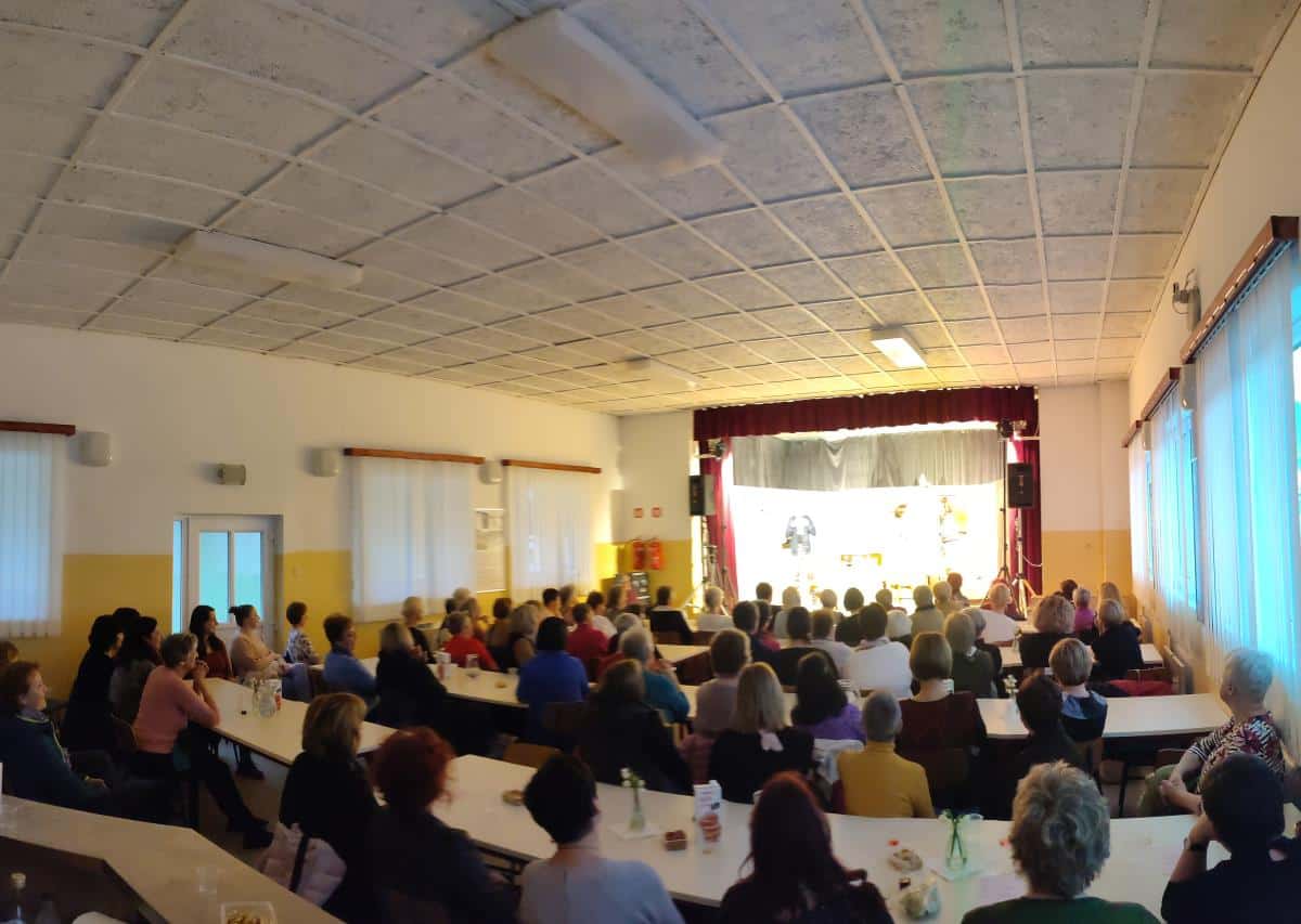 Praznovanje dneva žena in materinskega dneva v Strojnski Reki