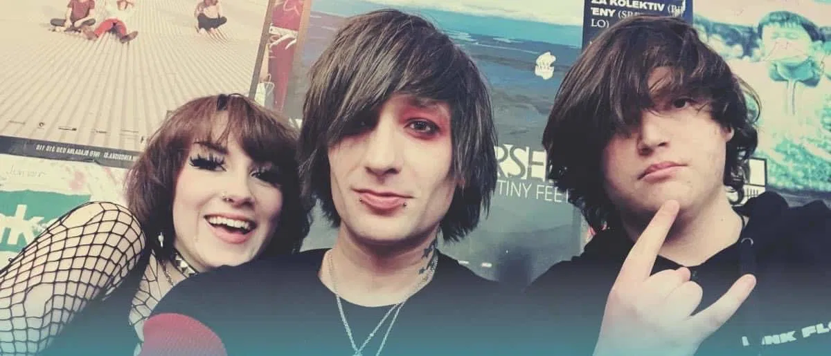 Mlada koroška skupina Sex Dolls se uveljavlja na sceni