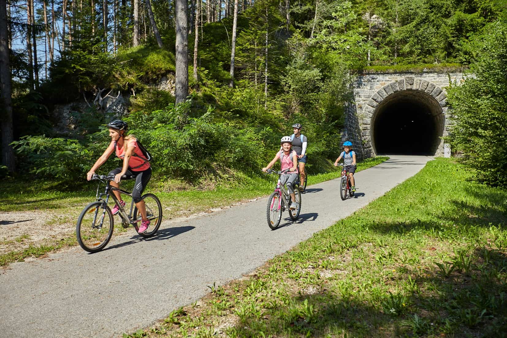 STO z destinacijami o novi organiziranosti slovenskega turizma