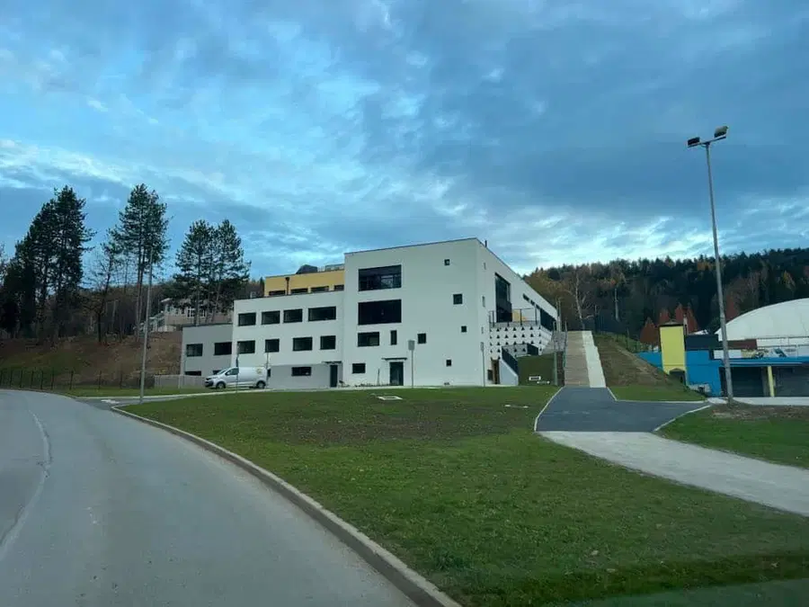 V Vrtcu Ravne podaljšan čas varstva