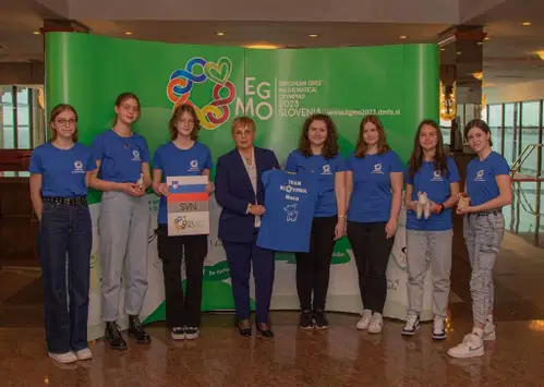 Korošica Nives Gošnjak na Evropski matematični olimpijadi za dekleta, kjer se bo pomerilo več kot 200 mladih matematičark z vsega sveta