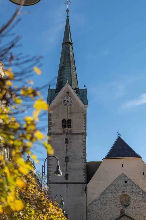 Verniki praznujejo veliko noč, največji krščanski praznik