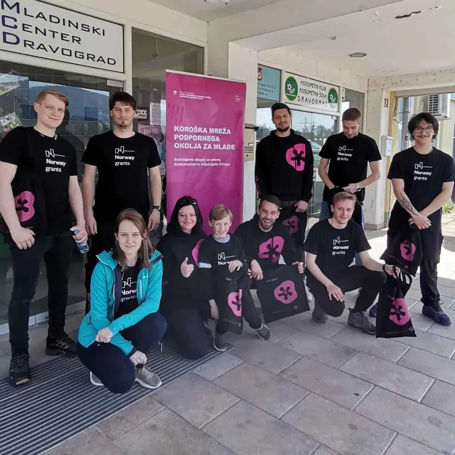 V Dravogradu in Šentjanžu odprli delovni postaji za mlade